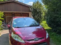 Gebraucht Ford Fiesta Trend 82 PS (60 kW) 2009 Rot Kleinwagen