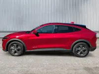 Gebraucht Ford Mustang Mach-E Extended Range 216 kW (294 PS) 2021 Rot SUV
