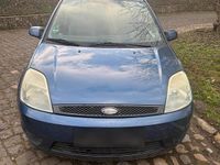 Gebraucht Ford Fiesta 60 PS (44 kW) 2005 Blau Kleinwagen