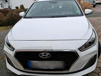 Gebraucht Hyundai i30 140 PS (102 kW) 2019 Weiß Kombi