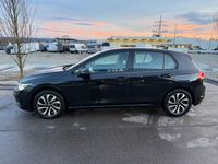 Gebraucht VW Golf VIII Active 150 PS (110 kW) 2022 Schwarz Limousine