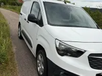 Gebraucht Opel Combo 101 PS (74 kW) 2019 Weiß Van / Kleinbus