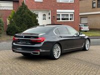 gebraucht BMW 750L i xDrive Night-Vision/Sky-Lounge/HUD