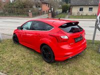 Gebraucht Ford Focus S 150 PS (110 kW) 2013 Rot Coupé