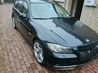Gebraucht BMW 320 163 PS (119 kW) 2007 Schwarz Kombi