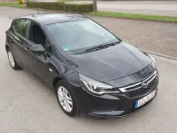 Gebraucht Opel Astra Selection 105 PS (77 kW) 2016 Schwarz Limousine