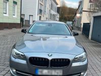 Gebraucht BMW 530 258 PS (189 kW) 2011 Grau Limousine