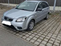 Gebraucht Kia Rio 97 PS (71 kW) 2011 Grau Kleinwagen
