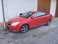 Gebraucht Opel Astra 140 PS (102 kW) 2007 Rot Cabrio