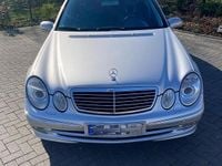 Gebraucht Mercedes E500 306 PS (225 kW) 2003 Silber Kombi