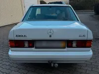 Gebraucht Mercedes 190 160 PS (117 kW) 1990 Weiß Limousine