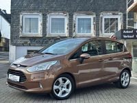 Gebraucht Ford B-MAX Titanium 125 PS (91 kW) 2014 Braun Van / Kleinbus