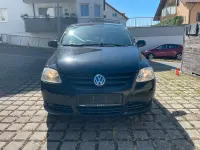 Gebraucht VW Fox 54 PS (39 kW) 2005 Schwarz Kleinwagen