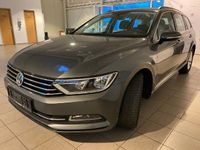 Gebraucht VW Passat Comfortline 150 PS (110 kW) 2015 Grau metallic Kombi