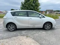 Gebraucht Toyota Verso 126 PS (92 kW) 2009 Grau Van / Kleinbus