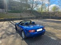 Gebraucht Mazda MX5 20th Anniversary 126 PS (92 kW) 2010 Blau Cabrio