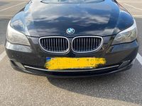Gebraucht BMW 525 197 PS (144 kW) 2008 Schwarz Kombi
