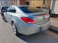 Gebraucht Opel Insignia 131 PS (96 kW) 2012 Grau Limousine