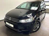 Gebraucht VW Touran Highline 150 PS (110 kW) 2023 Deep black perleffekt Van / Kleinbus