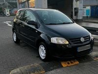 Second-hand VW Fox 54 CP (39 kW) 2004 Negru Hatchback