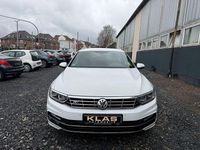Gebraucht VW Passat Highline 150 PS (110 kW) 2018 Weiß Kombi