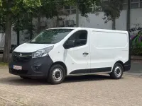 Gebraucht Opel Vivaro 120 PS (88 kW) 2017 Weiß Van / Kleinbus