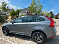 Gebraucht Volvo XC60 Kinetic 150 PS (110 kW) 2016 Grau SUV