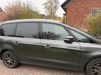 Gebraucht Ford Galaxy 150 PS (110 kW) 2019 Silber Van / Kleinbus