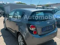Gebraucht Chevrolet Aveo 95 PS (69 kW) 2014 Grau Limousine