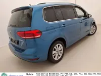 Gebraucht VW Touran Highline 122 PS (89 kW) 2022 Blau Van / Kleinbus