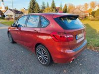 Gebraucht BMW 225 Sport Line 136 PS (100 kW) 2018 Sunset orange metallic Van / Kleinbus