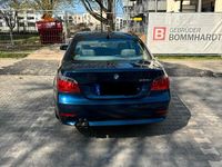 Gebraucht BMW 525 192 PS (141 kW) 2004 Blau Limousine