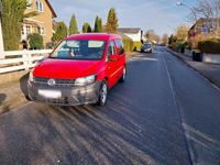 Gebraucht VW Caddy Trendline 131 PS (96 kW) 2019 Rot Van / Kleinbus