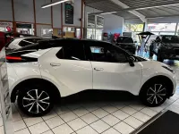 Neu Toyota C-HR 197 PS (144 kW) 2025 Weiß SUV