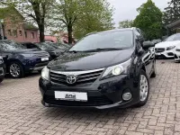 Gebraucht Toyota Avensis Life 124 PS (91 kW) 2012 Schwarz Kombi