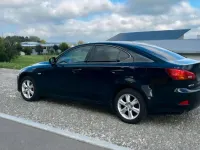 Second-hand Lexus IS220d 177 CP (130 kW) 2007 Negru Berlinǎ