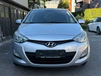 Gebraucht Hyundai i20 Classic 86 PS (63 kW) 2013 Silber Kleinwagen