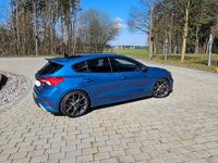Gebraucht Ford Focus ST 280 PS (205 kW) 2020 Blau Limousine