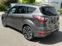 Gebraucht Ford Kuga ST-Line 150 PS (110 kW) 2018 Grau SUV