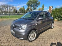 Gebraucht Renault Twingo Vibes 60 kW (82 PS) 2021 Black pearlschwarz metallic Kleinwagen