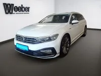 Gebraucht VW Passat Elegance 150 PS (110 kW) 2024 Gletscherweiß (metallic) Kombi