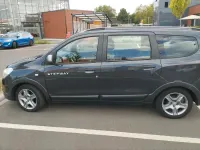 Gebraucht Dacia Lodgy Stepway 131 PS (96 kW) 2020 Schwarz Van / Kleinbus