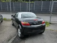 Gebraucht Opel Tigra 90 PS (66 kW) 2005 Schwarz Cabrio