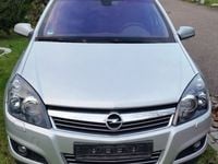 Gebraucht Opel Astra 141 PS (103 kW) 2009 Silber metallic Kombi