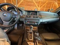 gebraucht BMW 530 d Touring X Drive Luxury Line /Scheckheft