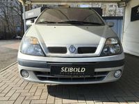 Gebraucht Renault Mégane 107 PS (78 kW) 2001 Schilfgrün Limousine