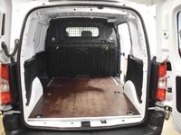 Gebraucht Toyota Proace City 102 PS (75 kW) 2023 Weiß Van / Kleinbus