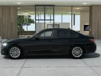 Gebraucht BMW 318 Comfort Edition 156 PS (114 kW) 2024 Black sapphire (schwarz) Limousine
