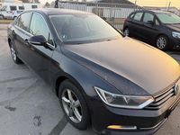 Gebraucht VW Passat Comfortline 150 PS (110 kW) 2017 Schwarz Limousine