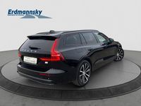 Gebraucht Volvo V60 Plus 398 PS (292 kW) 2022 Black solid stone solid Kombi